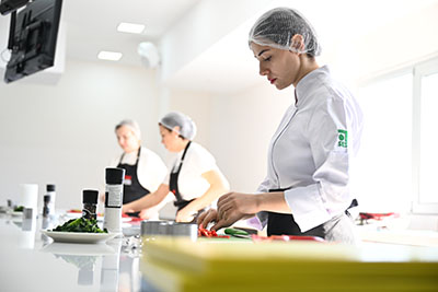 BTSO Mutfak Akademi 2.jpg